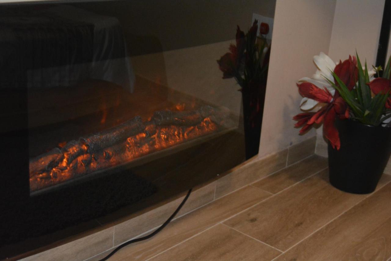 Casa Rural La Zzinetina Con Jacuzzi Constantina Kültér fotó