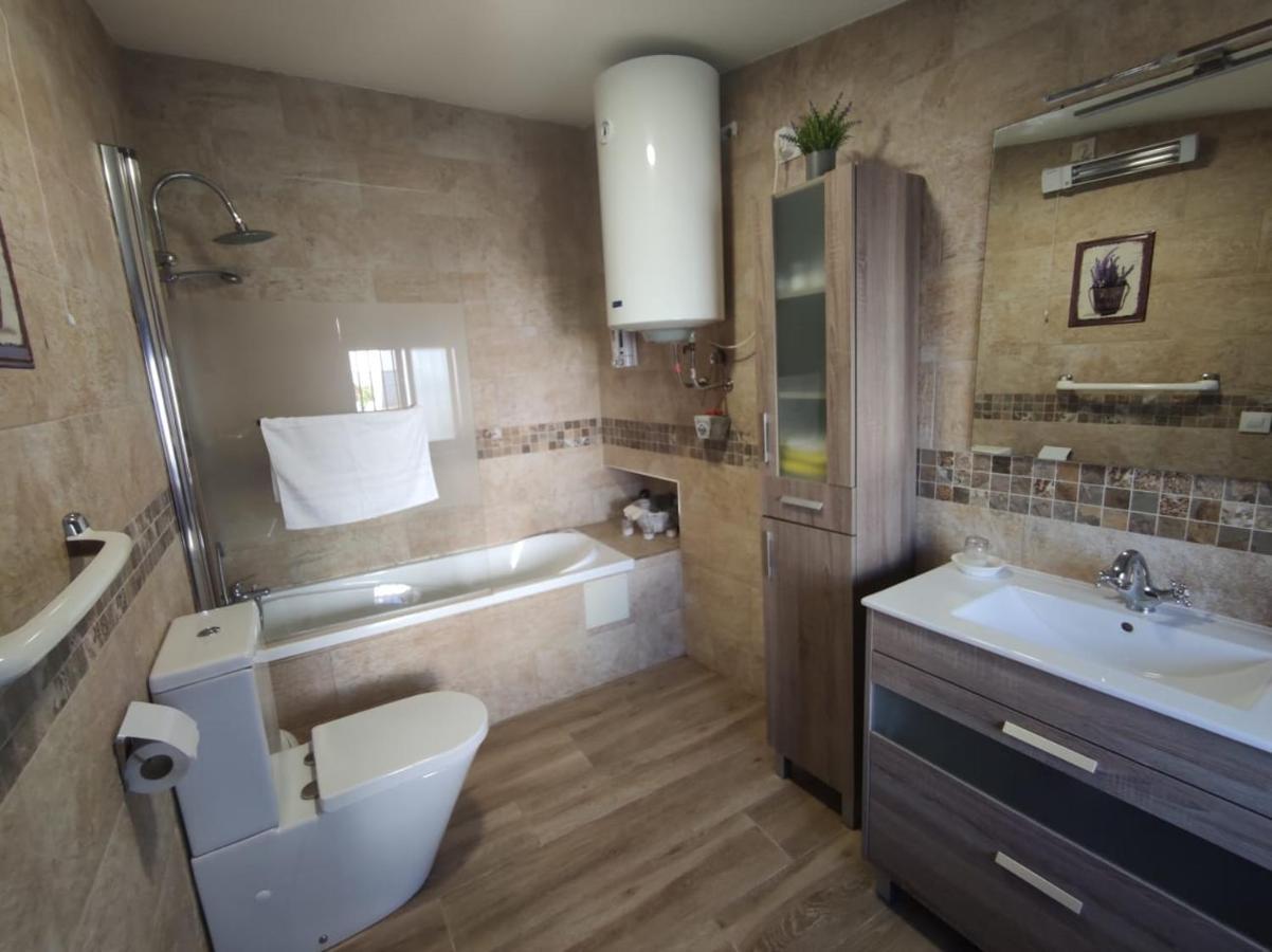 Casa Rural La Zzinetina Con Jacuzzi Constantina Kültér fotó