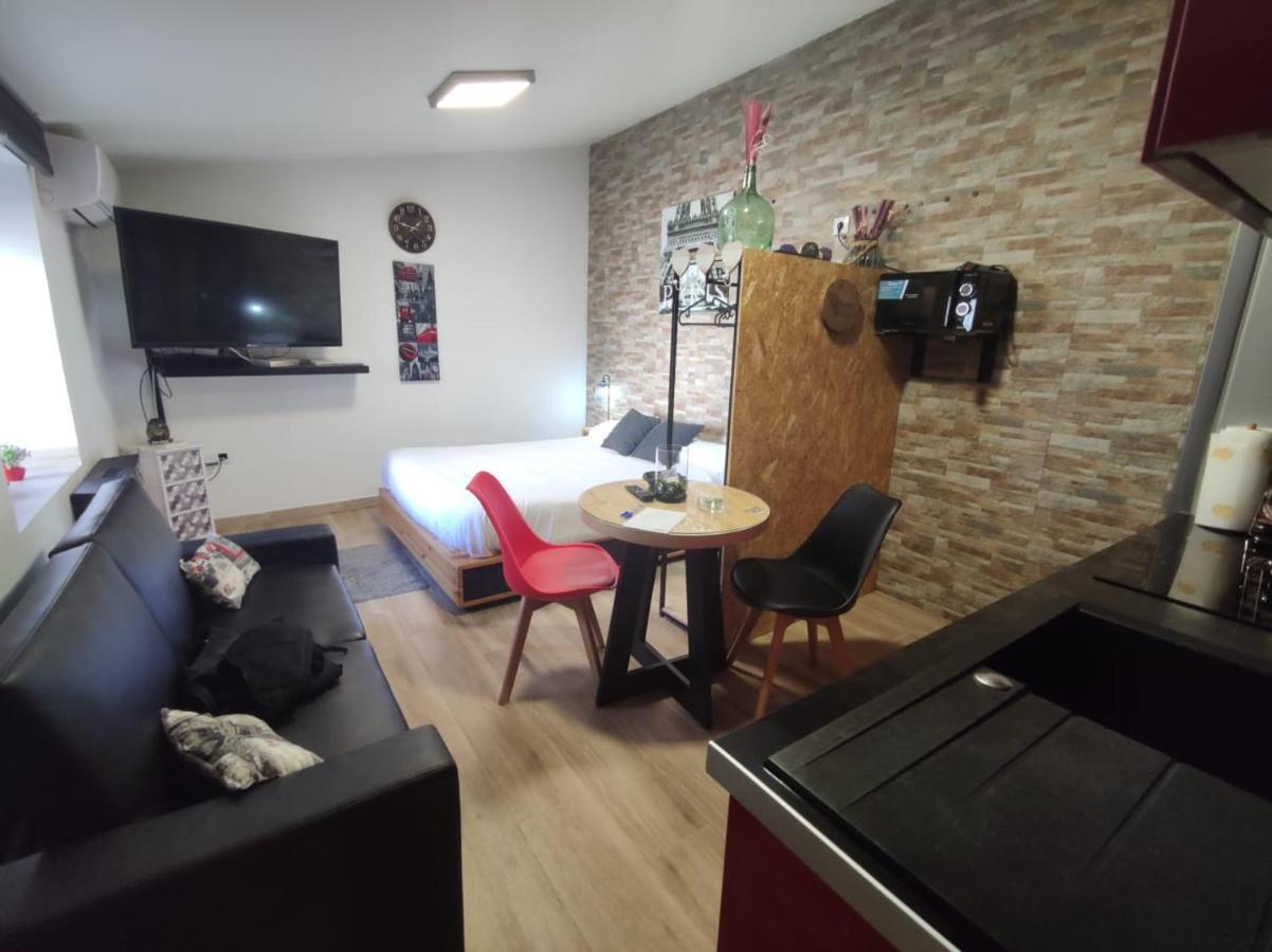 Casa Rural La Zzinetina Con Jacuzzi Constantina Kültér fotó